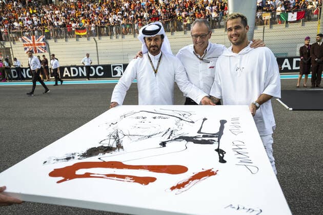 BEN SULAYEM Mohammed (uae), President of the FIA, DOMENICALI Stefano (ita), Chairman and CEO Formula One Group FOG, portrait during the Formula 1 Etihad Airways Abu Dhabi Grand Prix 2022, 22nd round of the 2022 FIA Formula One World Championship, WM, Weltmeisterschaft from November 18 to 20, 2022 on the Yas Marina Circuit, in Yas Island, Abu Dhabi - F1 - ABU DHABI GRAND PRIX 2022 - RACE DPPI Panoramic  00122050_G00D1558.JPG