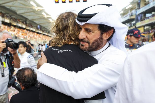 BEN SULAYEM Mohammed (uae), President of the FIA, VETTEL Sebastian (ger), Aston Martin F1 Team AMR22, portrait during the Formula 1 Etihad Airways Abu Dhabi Grand Prix 2022, 22nd round of the 2022 FIA Formula One World Championship, WM, Weltmeisterschaft from November 18 to 20, 2022 on the Yas Marina Circuit, in Yas Island, Abu Dhabi - F1 - ABU DHABI GRAND PRIX 2022 - RACE DPPI Panoramic  00122050_G00D1482.JPG