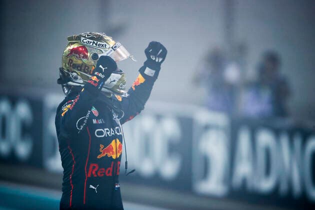 1 Max Verstappen NLD, Oracle Red Bull Racing , F1 Grand Prix of Abu Dhabi at Yas Marina Circuit on November 20, 2022 in Abu Dhabi, United Arab Emirates Photo by HOCH ZWEI Abu Dhabi United Arab Emirates