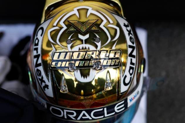 Helmet of 1 Max Verstappen NLD, Oracle Red Bull Racing , F1 Grand Prix of Abu Dhabi at Yas Marina Circuit on November 20, 2022 in Abu Dhabi, United Arab Emirates Photo by HOCH ZWEI Abu Dhabi United Arab Emirates