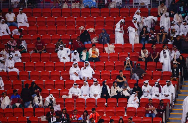 qatar vs ecuador AL-KHOR, AK - 20.11.2022: QATAR VS ECUADOR - Several seats in the stands are seen empty, before the end of the game during the match between Qatar and Ecuador, valid for the first round of Group A of the World Cup group stage, held at Al Bayt Stadium in Al-Khor, Qatar. (Photo: Marcelo Machado de Melo Fotoarena) x2296329x  MarceloxMachadoxdexMelo