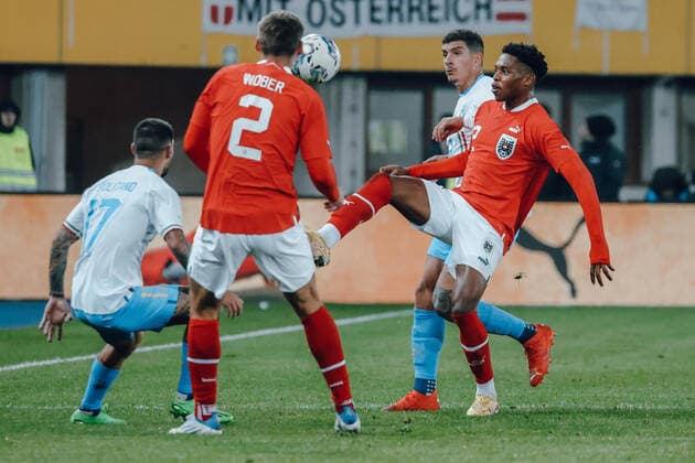 SOCCER - AUT vs ITA, test match VIENNA,AUSTRIA,20.NOV.22 - SOCCER - OEFB international test match, Austria vs Italy. Image shows Junior Adamu (AUT).  GEPAxpictures xMichaelxMeindl