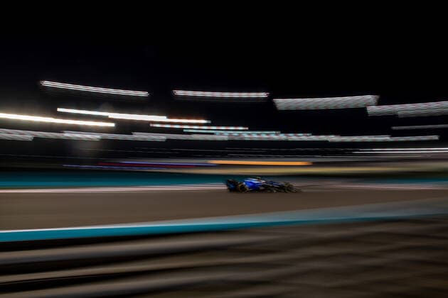ABU DHABI, UNITED ARAB EMIRATES: Nicholas Latifi, racing for the Williams Racing team during the 2022 Formula 1 Abu Dhabi Grand Prix at the Yas Marina Circuit in Abu Dhabi, United Arab Emirates.