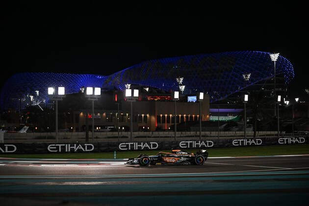 November 20, 2022, Yas Island-Abu Dhabi, Mezzolombardo, United Arab Emirates: Australian driver DANIEL RICCIARDO ( McLaren F1 Team) drives during the 2022 FIA Formula 1 Abu Dhabi Grand Prix at Yas Marina Circuit in Yas Island, Abu Dhabi. Verstappen wins. Yas Island-Abu Dhabi United Arab Emirates - ZUMAf150 20221120_zsp_f150_047 Copyright: xDaisyxFacinellix