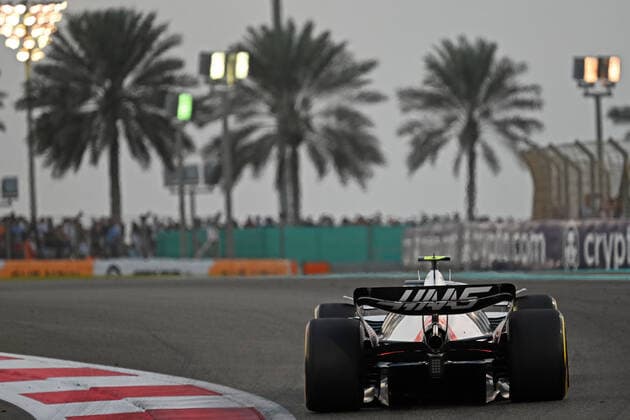 20th November 2022; Yas Marina Circuit, Yas Island, Abu Dhabi; Mick Schumacher (GER) Haas F1 Team VF-22 Ferrari, during the F1 Grand Prix Race day for Abu Dhabi F1 Race  ActionPlus12451393 HeulerxAndrey