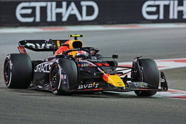 20th November 2022; Yas Marina Circuit, Yas Island, Abu Dhabi; Sergio Perez (MEX) Oracle Red Bull Racing RB18, during the F1 Grand Prix Race day for Abu Dhabi F1 Race  ActionPlus12451418 HeulerxAndrey