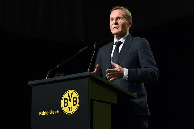Annual General Meeting of Borussia Dortmund GmbH Co KGaA on 21 11 2022 at the Westfalenhalle in Dortmund Hans Joachim Watzke Chairman of the Management Dortmund xRx