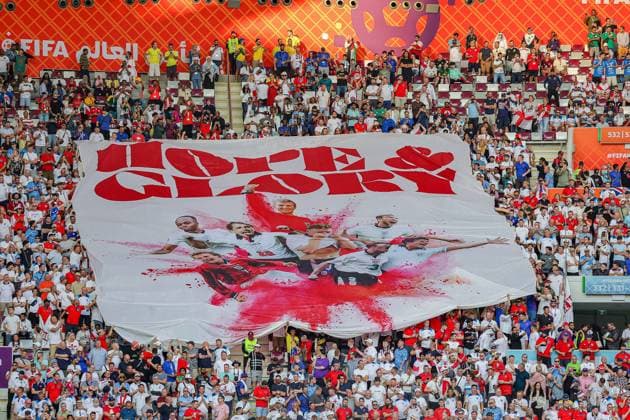 England v Iran 2022 FIFA World Cup, WM, Weltmeisterschaft, Fussball 21 11 2022. Match Three England fans during the 2022 Fifa World Cup match between England and Iran at Khalifa International Stadium, Doha, Qatar on 21 November 2022. Editorial use only , Copyright: xNigelxKeenex PSI-16401-0080