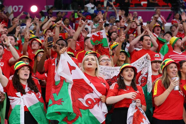 Wales fans (WAL), NOVEMBER 21, 2022 - Football Soccer : FIFA World Cup, WM, Weltmeisterschaft, Fussball Qatar 2022 Group B match between United States 1-1 Wales at Ahmad Bin Ali Stadium in Al Rayyan, Qatar.  (204428449)