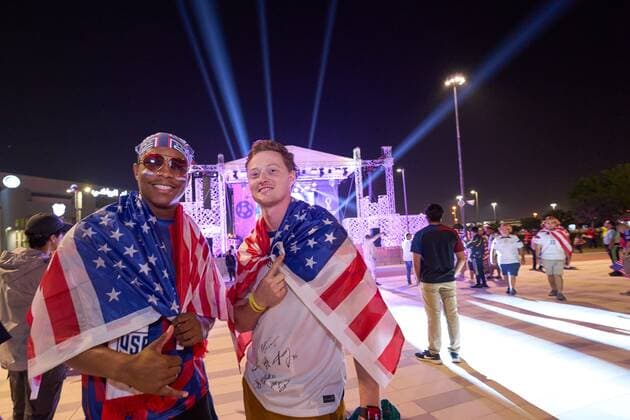 RECORD DATE NOT STATED FIFA World Cup, WM, Weltmeisterschaft, Fussball Qatar 2022 United States vs Wales Fans o Aficion during the game United States (USA) vs Wales, Corresponding to Group B of the FIFA World Cup Qatar 2022, at Ahmad bin Ali Stadium, Al Rayyan, November 21, 2022. <br><br> Fans o Aficion durante el partido Estados Unidos (EUA) vs Gales, correspondiente al Grupo B de la Copa Mundial de la FIFA Qatar 2022, en el Estadio Ahmad bin Ali, Al Rayyan, 21 de noviembre de 2022. AL RAYYAN DOHA QATAR  Copyright: xCristianxdexMarchenax 20221121105529_FWC_Q22_GB_USA_WAL_FANS464