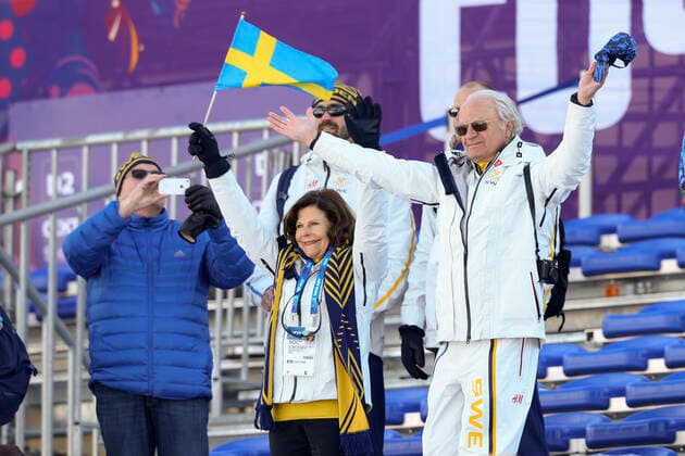 SOCHI 20140216 Sweden s King Carl XVI Gustaf and Queen Silvia cheer after Swedish victory in the Mens Relay 4x10km at the Laura cross country stadium, during the 2014 Winter Olympic Games, Olympische Spiele, Olympia, OS in Sochi, Russia, Sunday Feb. 16, 2014. SOTJI RYSSLAND CROSS COUNTRY x1014x *** SOCHI 20140216 Sweden s King Carl XVI Gustaf and Queen Silvia cheer after Swedish victory in the Mens Relay 4x10km at the Laura cross country stadium, during the 2014 Winter Olympic Games in Sochi, Russia, Sunday Feb 16, 2014 SOTJI RYSSLAND CROSS COUNTRY x1014x  Copyright: xTOBIASxRÖSTLUNDx xTTx OS SOTJI 2014 KUNGAPARET