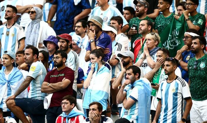 Mandatory Credit: Photo by Michael Zemanek Shutterstock (13626420dq) Argentina fans Argentina v Saudi Arabia, FIFA World Cup, WM, Weltmeisterschaft, Fussball 2022, Group C, Football, Lusail Stadium, Al Daayen, Qatar - 22 Nov 2022 Editorial Use Only Argentina v Saudi Arabia, FIFA World Cup 2022, Group C, Football, Lusail Stadium, Al Daayen, Qatar - 22 Nov 2022 Editorial Use Only  Copyright: xMichaelxZemanek Shutterstockx 13626420dq