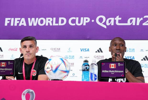 November 22, 2022, DOHA, QATAR: Canada head coach John Herdman and Canada captain Atiba Hutchinson speak to the media during a press conference, PK, Pressekonferenz ahead of their first match against Belgium at the World Cup in Doha, Qatar during on Tuesday, November 22, 2022. Canada News - November 22, 2022  - ZUMAc35_ 20221122_zaf_c35_004 Copyright: xNathanxDenettex