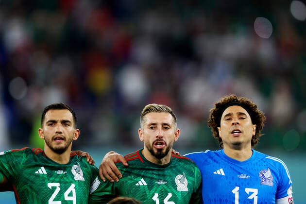Mandatory Credit: Photo by Kieran McManus Shutterstock (13626428ak) Luis Chavez, Erick Gutierrez and Goalkeeper Guillermo Ochoa of Mexico. Mexico v Poland, FIFA World Cup, WM, Weltmeisterschaft, Fussball 2022, Group C, Football, Stadium 974, Doha, Qatar - 22 Nov 2022 Editorial Use Only Mexico v Poland, FIFA World Cup 2022, Group C, Football, Stadium 974, Doha, Qatar - 22 Nov 2022 Editorial Use Only Copyright: xKieranxMcManus Shutterstockx 13626428ak