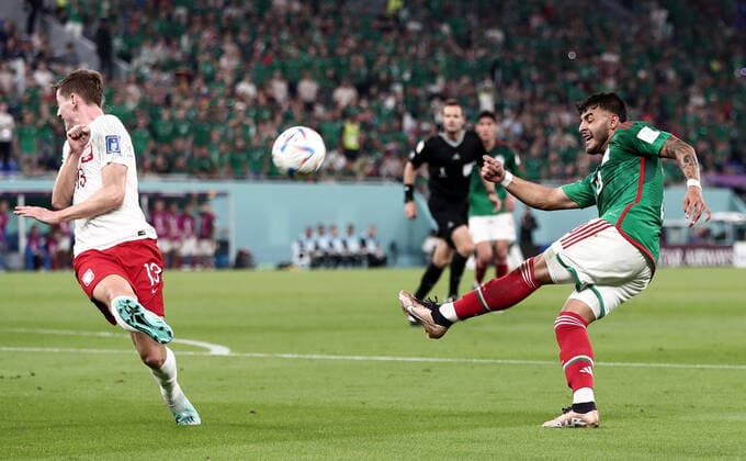 Mandatory Credit: Photo by Michael Zemanek Shutterstock (13626433be) Ernesto Vega of Mexico has a shot. Mexico v Poland, FIFA World Cup, WM, Weltmeisterschaft, Fussball 2022, Group C, Football, Stadium 974, Doha, Qatar - 22 Nov 2022 Editorial Use Only Mexico v Poland, FIFA World Cup 2022, Group C, Football, Stadium 974, Doha, Qatar - 22 Nov 2022 Editorial Use Only Copyright: xMichaelxZemanek Shutterstockx 13626433be
