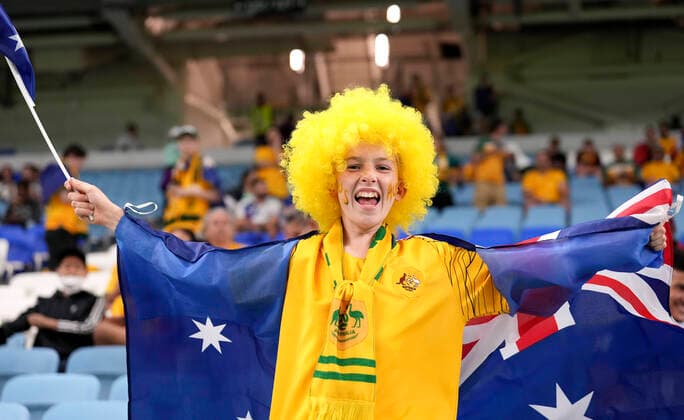 (221122) -- AL WAKRAH, Nov. 22, 2022 -- A fan cheers prior to the Group D match between France and Australia of the 2022 FIFA World Cup, WM, Weltmeisterschaft, Fussball at Al Janoub Stadium in Al Wakrah, Qatar, Nov. 22, 2022. ) (SP)QATAR-AL WAKRAH-2022 WORLD CUP-GROUP D-FRA VS AUS MengxYongmin 