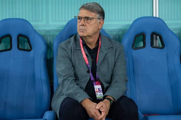 RECORD DATE NOT STATED FIFA World Cup, WM, Weltmeisterschaft, Fussball Qatar 2022 Mexico vs Poland Gerardo Martino head coach of Mexico during the game Mexican national team, Nationalteam (Mexico) vs Poland, Corresponding to Group C of the FIFA World Cup Qatar 2022, at 974 Stadium, Ras Abu Aboud, November 22, 2022. RAS ABU ABOUD DOHA QATAR  Copyright: xDavidxLeahx 20221122_6484