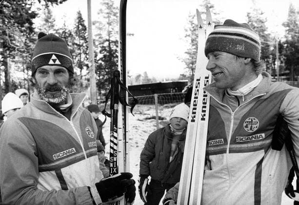 Sveg 1984-11-19 Det var värst vad han tog i lillgrabben . Thomas Wassberg hade inte lika brattom som mästerlige Gunde Svan i säsongpremiären i Sveg. Men var lugn för att Wassberg kommer när vi närmar oss de stora uppgifterna. Sveg Sverige x57x *** Sveg 1984 11 19 It was worst what he took in the little guy Thomas Wassberg did not have as much luck as masterful Gunde Svan in the season premiere in Sveg But be calm because Wassberg will come when we approach the big tasks Sveg Sweden x57x  Copyright: xErichxStering DN TTx WASSBERG-SVAN