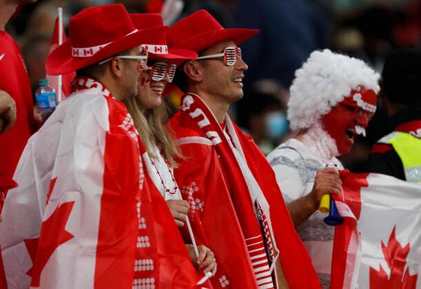 Belgium v Canada 2022 FIFA World Cup, WM, Weltmeisterschaft, Fussball Canada fans before the 2022 FIFA World Cup Group F match at Ahmad Bin Ali Stadium, Al-Rayyan Content Not Available For UK Newspapers Copyright: xPaulxChestertonx FIL-17640-0025 UK Newspapers OUT