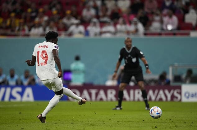 Mandatory Credit: Photo by Dave Shopland Shutterstock (13626494v) Goalkeeper Thibaut Courtois of Belgium saves Alphonso Davies of Canada s penalty as Referee Jonny Sikazwe looks on Belgium v Canada, FIFA World Cup, WM, Weltmeisterschaft, Fussball 2022, Group F, Football, Ahmad Bin Ali Stadium, Ar-Rayyan, Qatar - 23 Nov 2022 Editorial Use Only Belgium v Canada, FIFA World Cup 2022, Group F, Football, Ahmad Bin Ali Stadium, Ar-Rayyan, Qatar - 23 Nov 2022 Editorial Use Only Copyright: xDavexShopland Shutterstockx 13626494v
