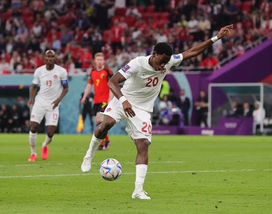 Belgium v Canada 2022 FIFA World Cup, WM, Weltmeisterschaft, Fussball Alphonso Davies of Canada controls the ball during the 2022 FIFA World Cup Group F match at Ahmad Bin Ali Stadium, Al-Rayyan Content Not Available For UK Newspapers Copyright: xPaulxChestertonx FIL-17640-0070 UK Newspapers OUT