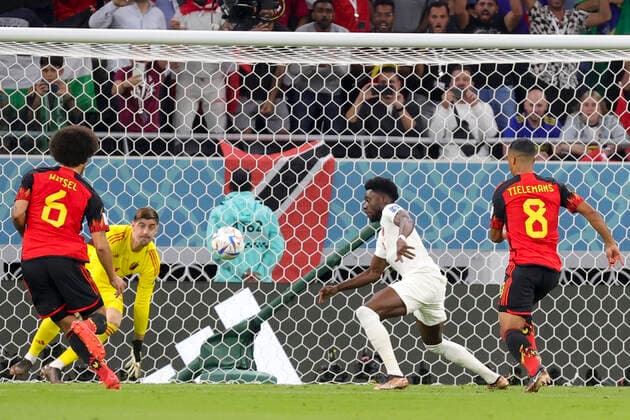 Belgium s goalkeeper Thibaut Courtois pictured in action during a soccer game between Belgium s national team, Nationalteam the Red Devils and Canada, in Group F of the FIFA 2022 World Cup in Al Rayyan, State of Qatar on Wednesday 23 November 2022. VIRGINIExLEFOUR  x53207369x