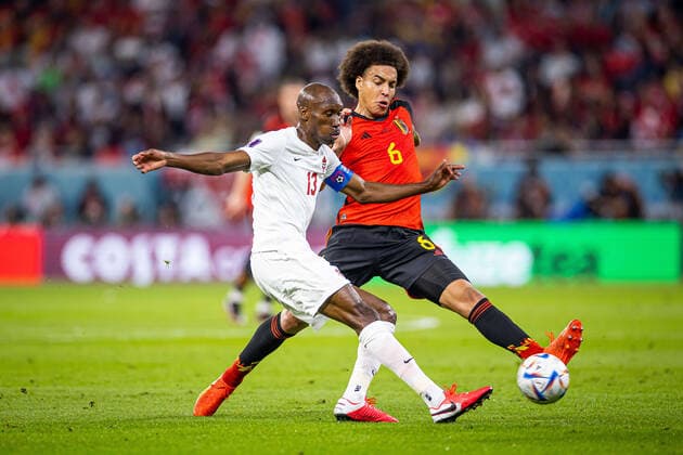 23.11.2022 DOHA, KATAR, AHMAD BIN ALI STADIUM, PILKA NOZNA MISTRZOSTWA SWIATA W PILCE NOZNEJ KATAR 2022 ( FIFA World Cup, WM, Weltmeisterschaft, Fussball QATAR 2022 ) MECZ BELGIA - KANADA GAME BELGIUM - CANADA NZ ATIBA HUTCHINSON AXEL WITSEL FOTO LUKASZ SKWIOT CYFRASPORT NEWSPIX.PL --- Newspix.pl  20221123CSLS111