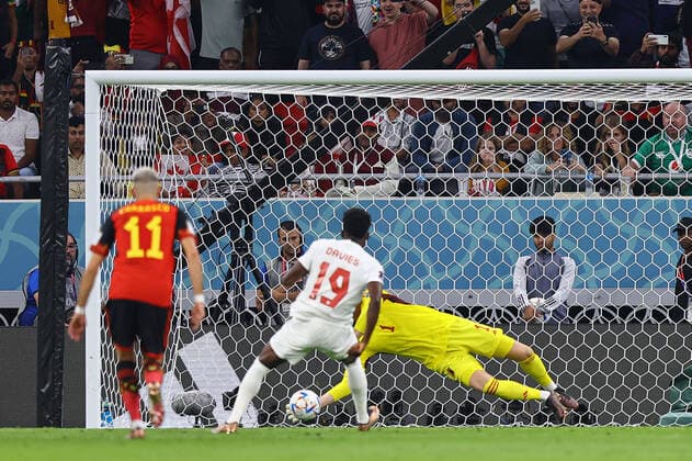 2022.11.23 Ar-Rayyan pilka nozna Mistrzostwa Swiata w Katarze Katar 2022 Belgia - Kanada N z rzut karny (penalty kick) Thibaut Courtois save obrona radosc Foto Pawel Andrachiewicz PressFocus 2022.11.23 Ar-Rayyan Football - 2022 FIFA World Cup, WM, Weltmeisterschaft, Fussball in Qatar Belgium - Canada rzut karny (penalty kick) Thibaut Courtois save obrona radosc Credit: Pawel Andrachiewicz PressFocus NEWSPIX.PL --- Newspix.pl  20221123_PF_PA512