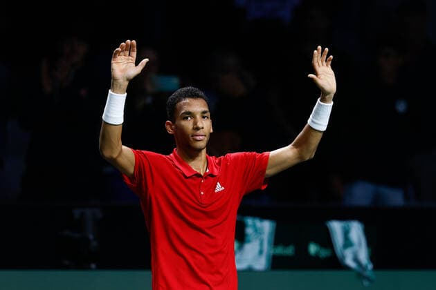 November 24, 2022, MALAGA, MADRID, SPAIN: Felix Auger-Aliassime of Canada celebrates the victory against Oscar Otte of Germany during the second tennis match from Davis Cup Finals 2022, Quarter-Finals round, played between Germany and Canada at Palacio de Deportes Martin Carpena pavilion on november 24, 2022, in Malaga, Spain. MALAGA SPAIN - ZUMAa181 20221124_zaa_a181_175 Copyright: xOscarxJ.xBarrosox