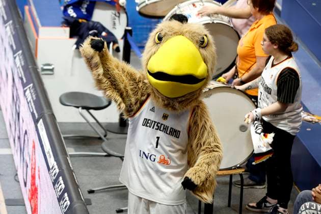 24 11 2022, Qualification FIBA Basketball Women European Championship 2023, Germany Bosnia and Herzegovina, DBB mascot Weißenfels Stadthalle Weißenfels Sachsen Anhalt Germany