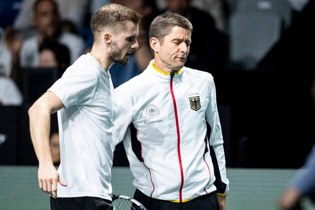 Oscar Otte and Michael Kohlmann of Germany ESP, Germany vs Canada, Tennis Davis Cup, Quarter Finals, 24 11 2022 ESP, Germany vs Canada, Tennis Davis Cup, Quarter Finals, 24 11 2022 Malaga Copyright: xEibner-Pressefoto OmarxArnaux EP_EER