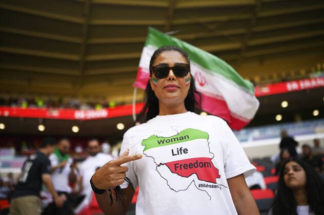 Foto Fabio Ferrari LaPresse 25 Novembre 2022 Qatar - - Calcio - Qatar 2022 - Coppa del Mondo Fifa - Galles vs Iran - Gruppo B - Fase a Gironi - Ahmad Bin Ali Stadium. Nella foto: la gioia dei tifosi iraniani November 25, 2022 , Qatar - sport - Soccer - Qatar 2022- FIFA World Cup, WM, Weltmeisterschaft, Fussball - Walles v Iran - Group B - group stage - Ahmad Bin Ali Stadium. In the pic: the joy of Iranian fans  Copyright: xFabioxFerrari LaPressex