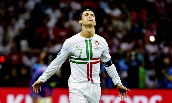 cristiano ronaldo portugal defeated the czech republic with 1 0 and are ready for the semi final in the euro 2012 2012 06 21 c Andreas Bardell Aftonbladet IBL Bildbyra EXPRESSEN OUT AFTONBLADET 2916 sport x2512x  Copyright: xAndreasxBardell Aftonbladet TTx ronaldo-13