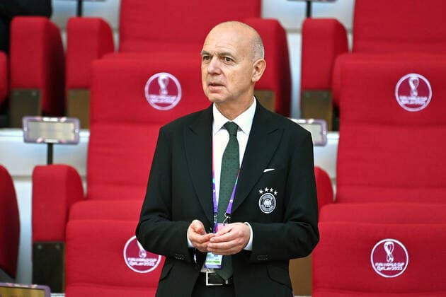 Bernd NEUENDORF DFB Praesident, single picture, cut single motive, half figure, half figure Germany GER Japan JPN 1 2 group phase group E on 23 11 2022, Khalifa International Stadium Football World Cup 2022 in Qatar from 20 11 18 12 2022