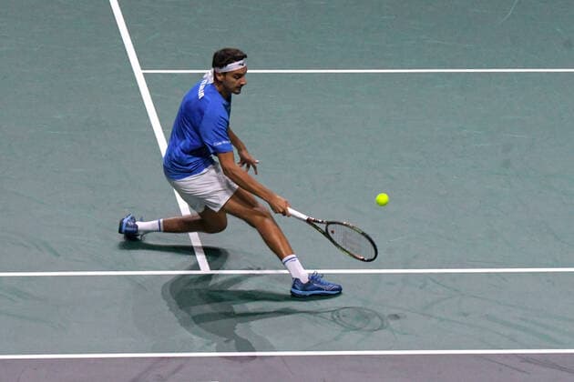 MALAGA, SPAIN - NOVEMBER 26 : Lorenzo Sonego during the Davis Cup by Rakuten Finals 2022 semi-finals match between Italy and Canada at Palacio de los Deportes Jose Maria Martin Carpena on November 24, 2022 in Malaga, Spain Copyright: xAndreaxRositox DSC_0299