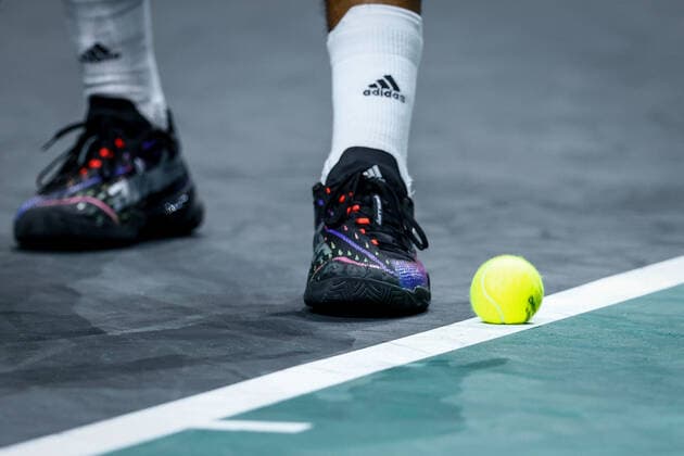 November 26, 2022, MALAGA, MALAGA, SPAIN: Felix Auger-Aliassime of Canada in action against Lorenzo Musetti of Italy during the second tennis match from Davis Cup Finals 2022, Semi-Finals round, played between Italy and Canada at Palacio de Deportes Martin Carpena pavilion on november 26, 2022, in Malaga, Spain. MALAGA SPAIN - ZUMAa181 20221126_zaa_a181_059 Copyright: xOscarxJ.xBarrosox