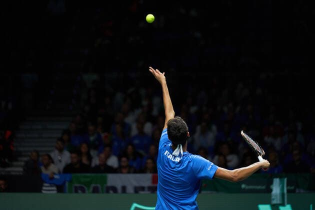 November 26, 2022, Malaga, Spain: Lorenzo Sonego of Italy plays against Denis Shapovalov of Canada during the Davis Cup by Rakuten Final 8 at The Palacio de Deportes Martin Carpena..Final score; Lorenzo Sonego 2:1 Denis Shapovalov. Malaga Spain - ZUMAs197 20221126_zaa_s197_039 Copyright: xVicentexVidalxFernandezx
