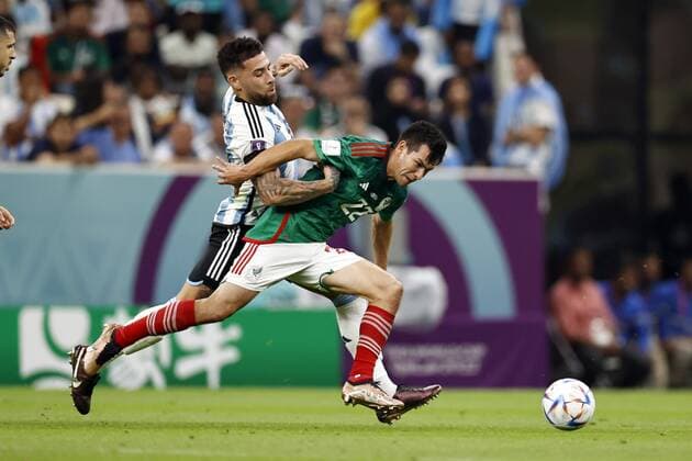 LUSAIL CITY l r Nicolas Otamendi of Argentina, Hirving Lozano of Mexico during the FIFA World Cup Qatar 2022 group C match between Argentina and Mexico at Lusail Stadium on November 26, 2022 in Lusail City, Qatar AP Dutch Height MAURICE OF STONE FIFA World Cup Qatar 2022 2022 xVIxANPxSportx xMauricexvanxSteenxWKxIVx 458388874 originalFilename: 458388874.jpg