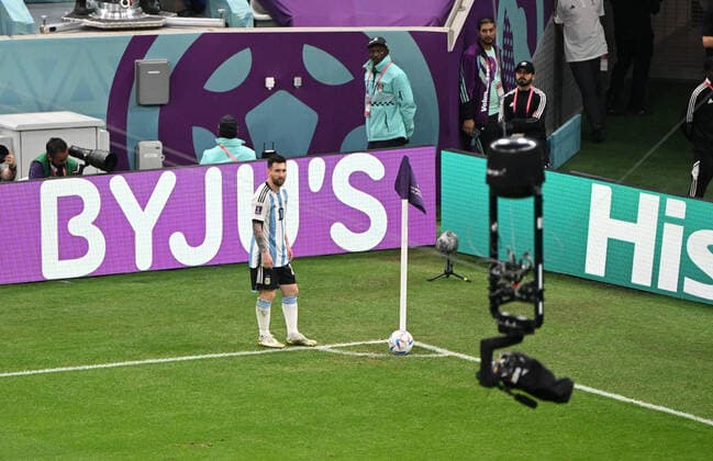 Football, Men, 2022 23 season, World Cup in Qatar, Group C 2 matchday , Argentina Mexico at Lusail Iconic Stadium in Lusail, v l Lionel Messi Argentina , Spidercam, 26 11 2022, Copyright: xMatthiasxKochx