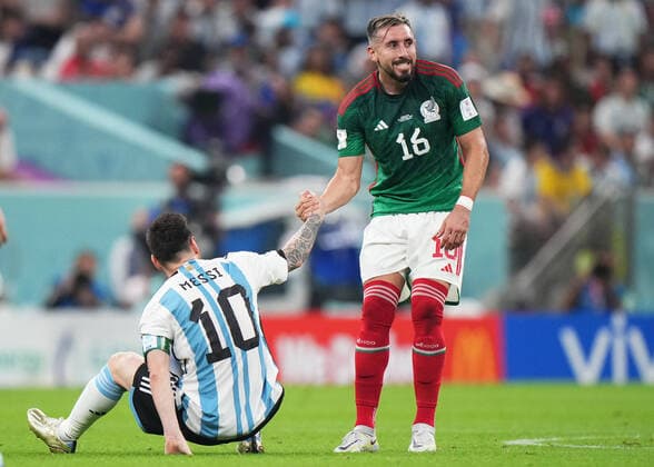QAT: Argentina - Mexico. FIFA World Cup, WM, Weltmeisterschaft, Fussball Qatar 2022 Lionel Messi of Argentina and Hector Herrera of Mexico during the FIFA World Cup Qatar 2022 match, Group C, between Argentina and Mexico played at Lusail Stadium on Nov 26, 2022 in Lusail, Qatar. Copyright: xBaguxBlancox xPRESSINx WC_221126_563