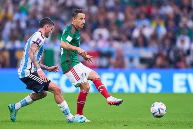 RECORD DATE NOT STATED FIFA World Cup, WM, Weltmeisterschaft, Fussball Qatar 2022 Argentina vs Mexico (L-R), Rodrigo de Paul of Argentina and Andres Guardado of Mexico during the game Argentina vs Mexican national team, Nationalteam (Mexico), Corresponding to Group C of the FIFA World Cup Qatar 2022, at Lusail Stadium, Lusail, Doha, November 26, 2022. <br><br> (I-D), Rodrigo de Paul de Argentina y Andres Guardado de Mexico durante el partido Argentina vs Seleccion Nacional Mexicana (Mexico), correspondiente al Grupo C de la Copa Mundial de la FIFA Qatar 2022, en el Estadio Lusail, Lusail, Doha, 26 de noviembre de 2022. LUSAIL DOHA QATAR Copyright: xCristianxdexMarchenax 20221126_12045