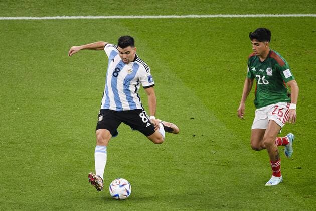 RECORD DATE NOT STATED FIFA World Cup, WM, Weltmeisterschaft, Fussball Qatar 2022 Argentina vs Mexico (l-R), Marcos Acuna of Argentina and Kevin Alvarez of Mexico during the game Argentina vs Mexican national team, Nationalteam (Mexico), Corresponding to Group C of the FIFA World Cup Qatar 2022, at Lusail Stadium, Lusail, Doha, November 26, 2022. <br><br> (I-D), Marcos Acuna de Argentina y Kevin Alvarez de Mexico durante el partido Argentina vs Seleccion Nacional Mexicana (Mexico), correspondiente al Grupo C de la Copa Mundial de la FIFA Qatar 2022, en el Estadio Lusail, Lusail, Doha, 26 de noviembre de 2022. LUSAIL DOHA QATAR Copyright: xMarcioxMachadox 20221126_12048