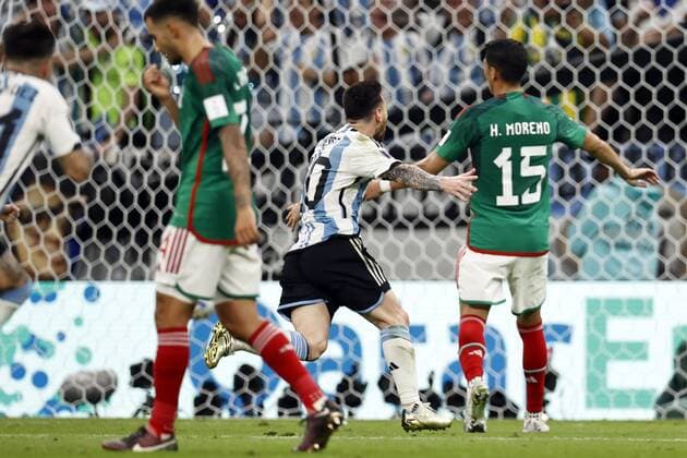 LUSAIL CITY Lionel Messi of Argentina celebrates the 1 0 during the FIFA World Cup Qatar 2022 group C match between Argentina and Mexico at Lusail Stadium on November 26, 2022 in Lusail City, Qatar AP Dutch Height MAURICE OF STONE FIFA World Cup Qatar 2022 2022 xVIxANPxSportx xMauricexvanxSteenxWKxIVx 458392345 originalFilename: 458392345.jpg