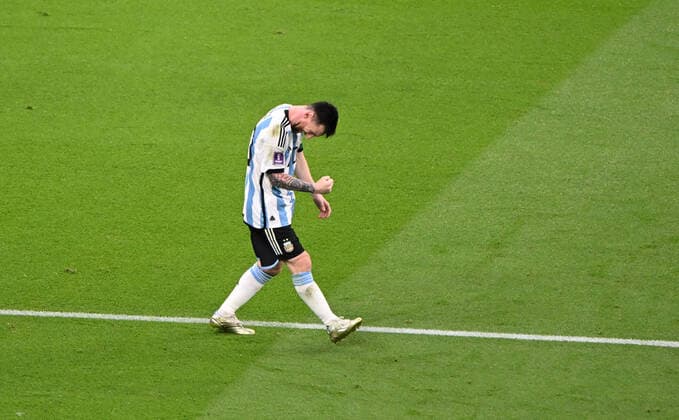 Football, Men, 2022 23 season, World Cup in Qatar, Group C 2 match day , Argentina Mexico at Lusail Iconic Stadium in Lusail, Lionel Messi Argentina , cheering after goal to 1 0, 26 11 2022, Copyright: xMatthiasxKochx
