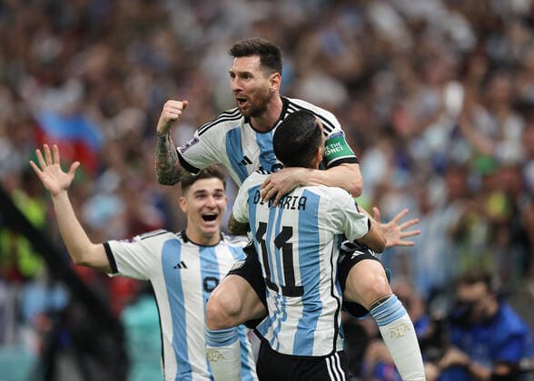 26th November 2022; Lusail Iconic Stadium, Lusail, Qatar; FIFA World Cup, WM, Weltmeisterschaft, Fussball Football, Argentina versus Mexico; Lionel Messi of Argentina celebrates scoring his sides 1st goal 1st goal in the 64th minute to make it 1-0 with Angel Di Maria of Argentina  ActionPlus12453379 JohnxPatrickxFletcher
