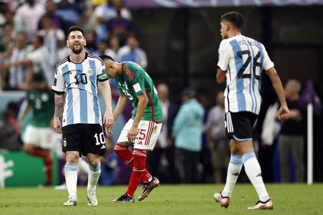 LUSAIL CITY l r Lionel Messi of Argentina, Nahuel Molina of Argentina during the FIFA World Cup Qatar 2022 group C match between Argentina and Mexico at Lusail Stadium on November 26, 2022 in Lusail City, Qatar AP Dutch Height MAURICE OF STONE FIFA World Cup Qatar 2022 2022 xVIxANPxSportx xMauricexvanxSteenxWKxIVx 458393871 originalFilename: 458393871.jpg