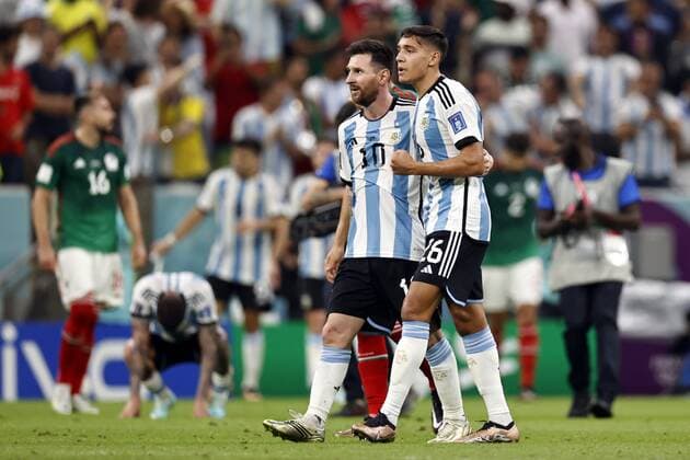 LUSAIL CITY l r Lionel Messi of Argentina, Nahuel Molina of Argentina during the FIFA World Cup Qatar 2022 group C match between Argentina and Mexico at Lusail Stadium on November 26, 2022 in Lusail City, Qatar AP Dutch Height MAURICE OF STONE FIFA World Cup Qatar 2022 2022 xVIxANPxSportx xMauricexvanxSteenxWKxIVx 458393901 originalFilename: 458393901.jpg