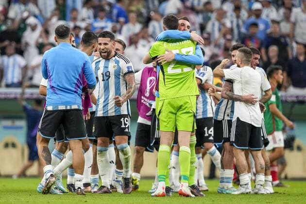 AL DAAYEN, 26-11-2022 Lusail Stadium World Cup 2022 in Qatar game between Argentina vs Mexico , Argentina players celebrating the win (2-0) Argentina - Mexico  x19367194x Copyright: