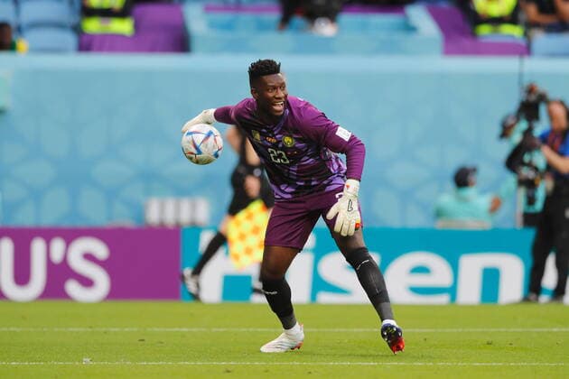 Andre Onana (CMR), NOVEMBER 24, 2022 - Football Soccer : FIFA World Cup, WM, Weltmeisterschaft, Fussball 2022 Group stage Group G match between Switzerland 1-0 Cameroon at the Al Janoub Stadium in Al Wakrah, Qatar. Noxthirdxpartyxsales  (204817183)