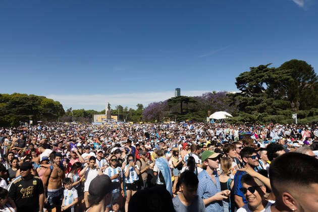 Argentina: Fans watched the World Cup match at the City Fan Fest The Fan Fest of the City was filled with spectators to witness the Argentina-Mexico match of the World Cup that takes place in Qatar. In the group stage, Argentina beat Mexico 2-0 with a first goal from Lionel Messi at 64 and a second goal from Enzo Fernández at 87 . Buenos Aires Argentina Intendant Seeber Square, Palermo Copyright: EstebanxOsorio
